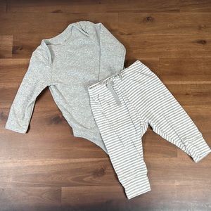 Gap onesie and pant